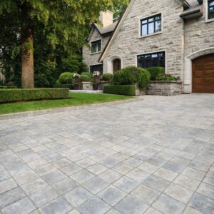 Valet paver, Champlain grey
Squadra paver, Shale grey